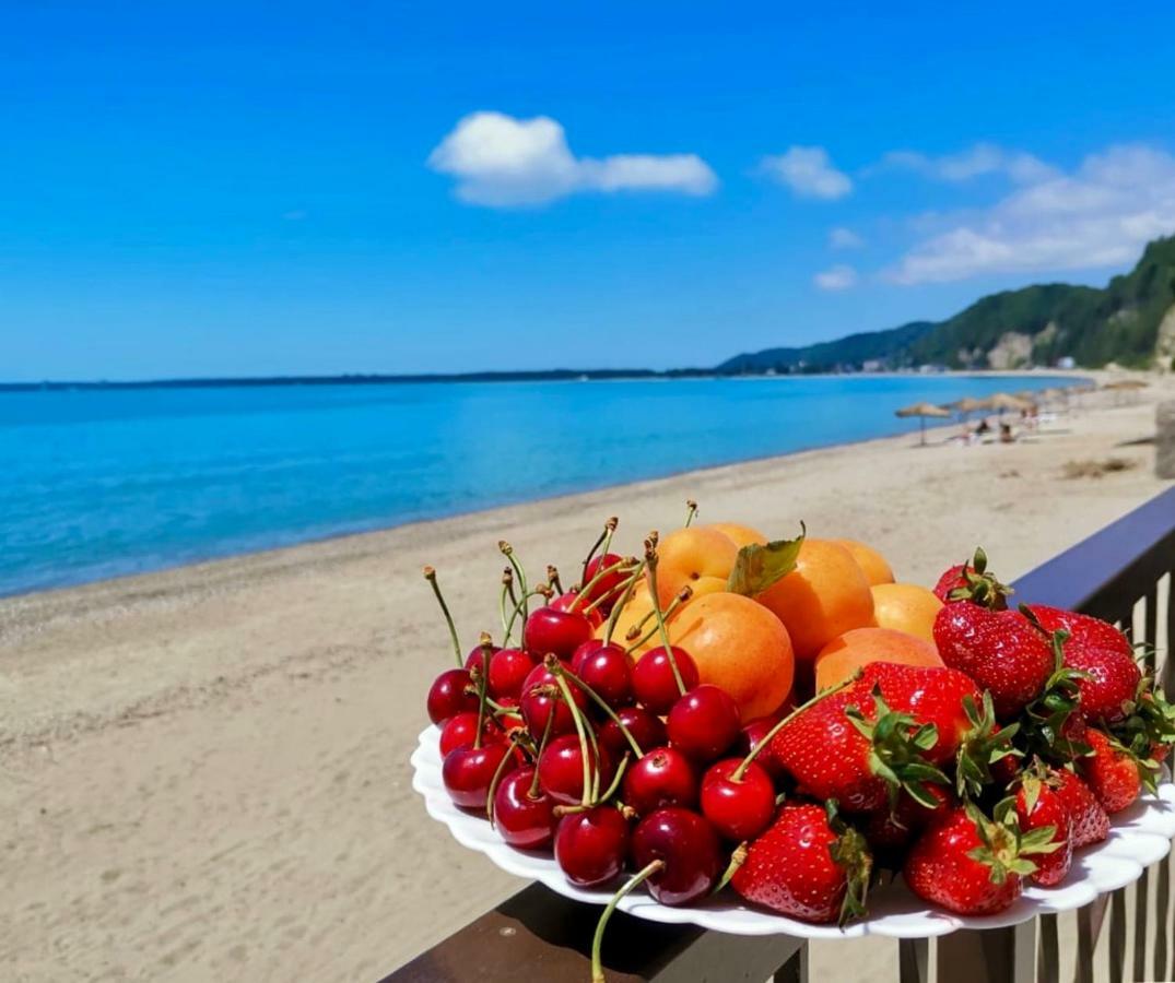 Arbica Pension ピツンダ エクステリア 写真